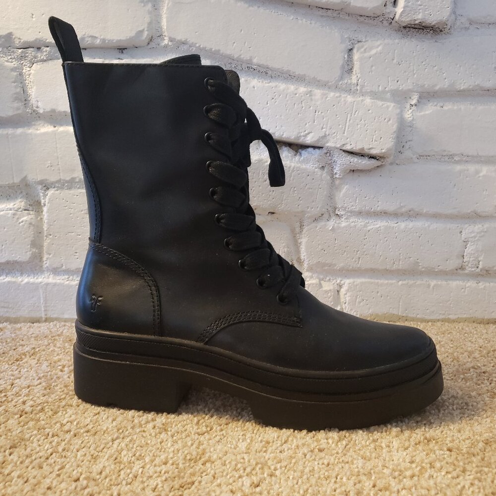 FRYE chloe combat boots Size 8